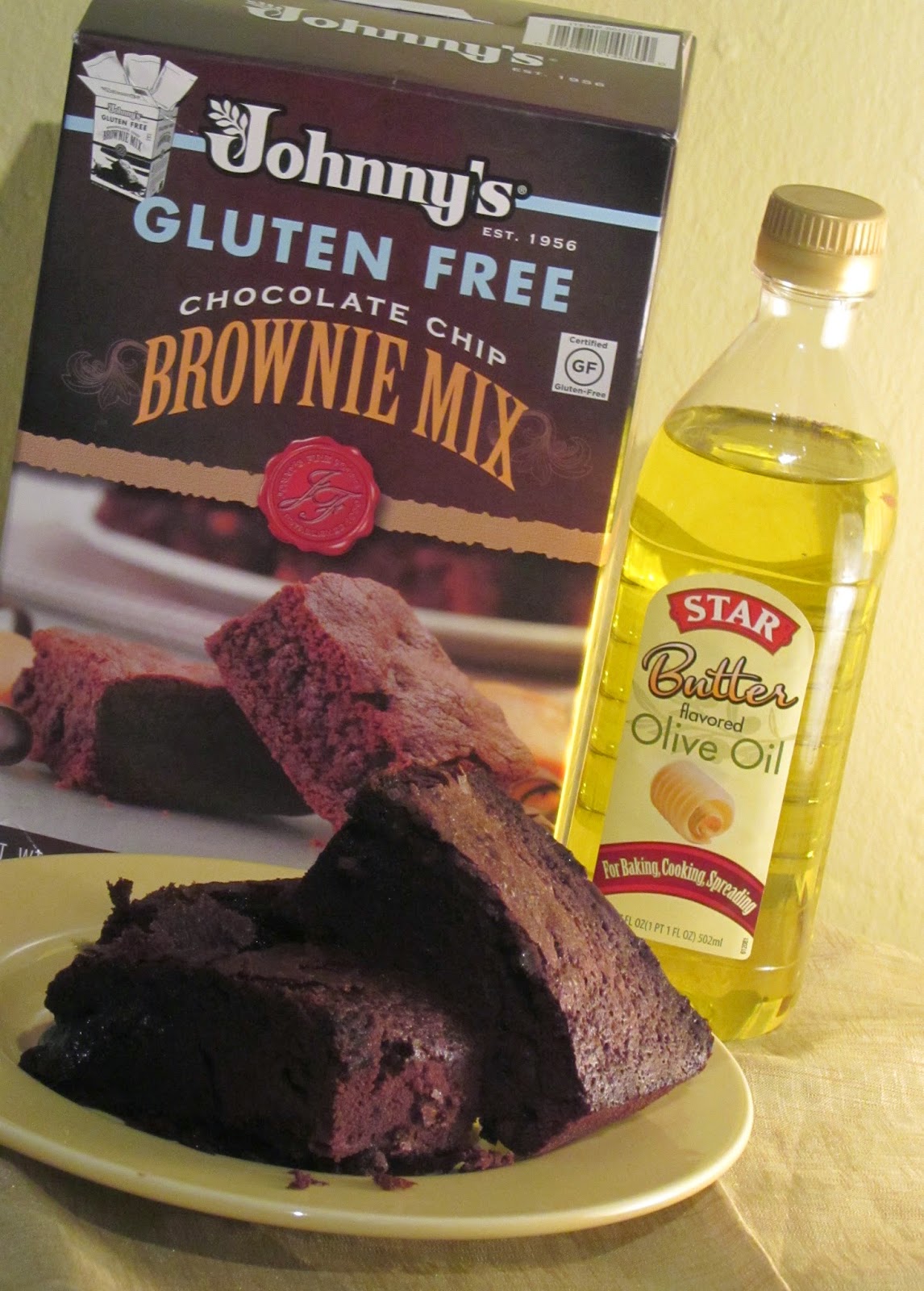 STAR Fine Foods Gluten Free Chocolate Chip Brownies with STAR Butter