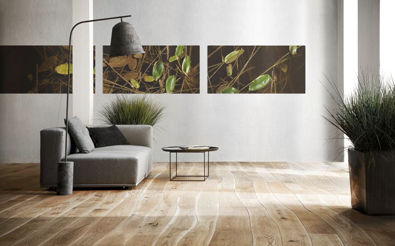 Arredo in: pavimento in legno con assi curve Pavimento assi di legno