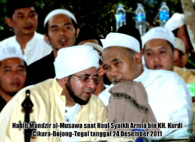 habibana mundzir bin fuad al musawa tak kuasa diriku menahan air mata