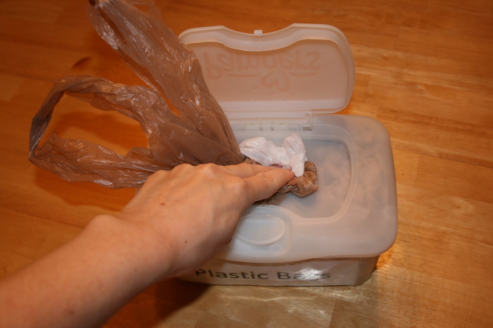 How to Reuse Baby Wipe Containers to Store Plastic Bags The Teacher's