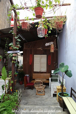 Moontree-Penang-01 Moontree-Penang-01