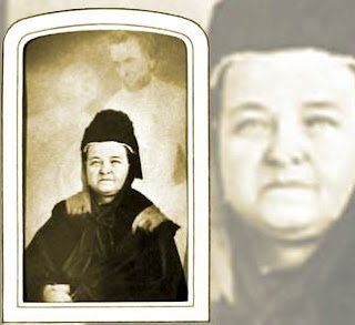 Inilah Foto Hantu Pertama di Dunia