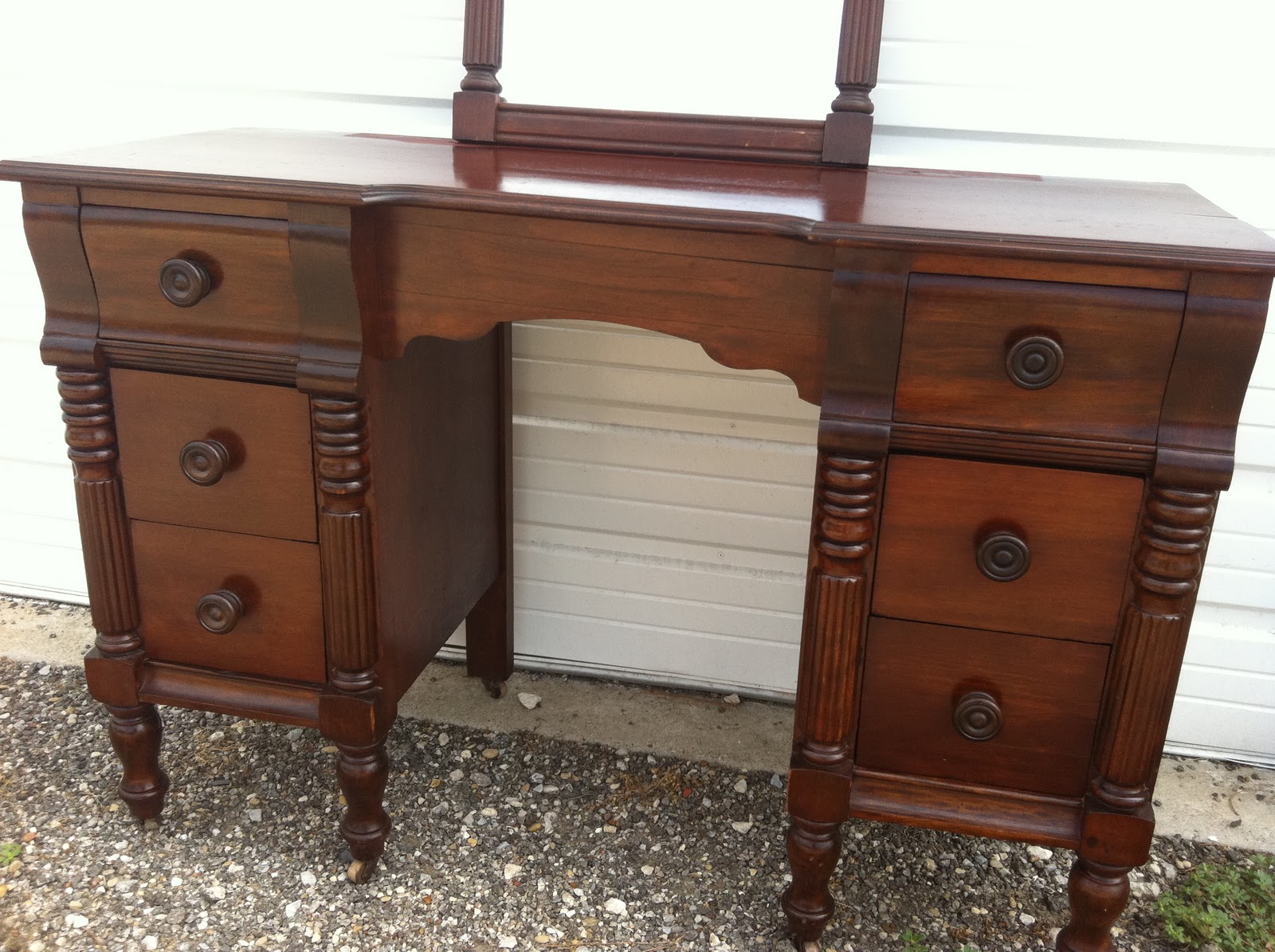 The Funkie Munkie Furniture Chalk Paint REDO! Vanity Dressing table!