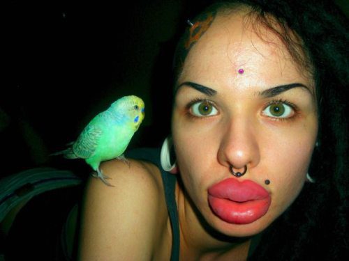 girl-biggest-lips-in-world-0.jpg