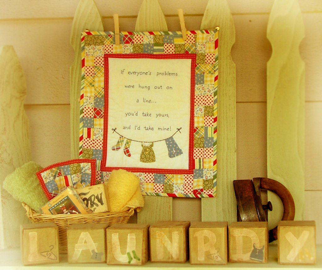 Laundry Room Quilt Room Ornament