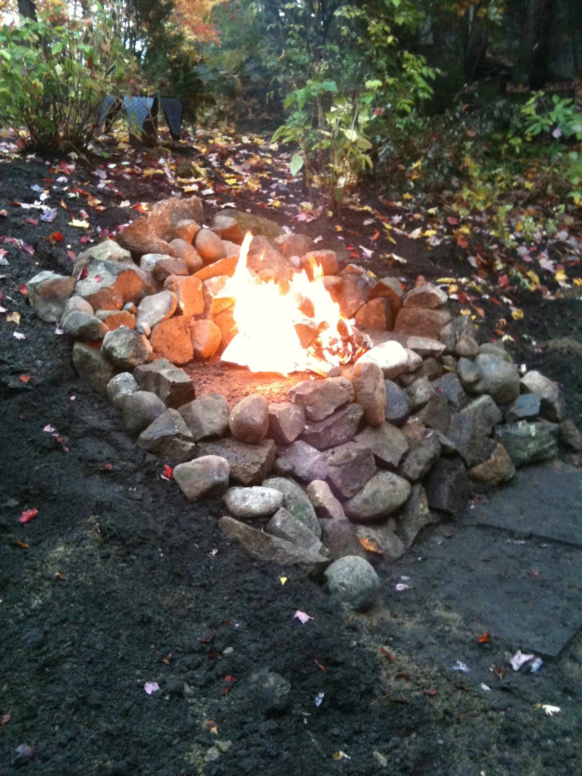 An Anglo in Québec Fire Pit 101