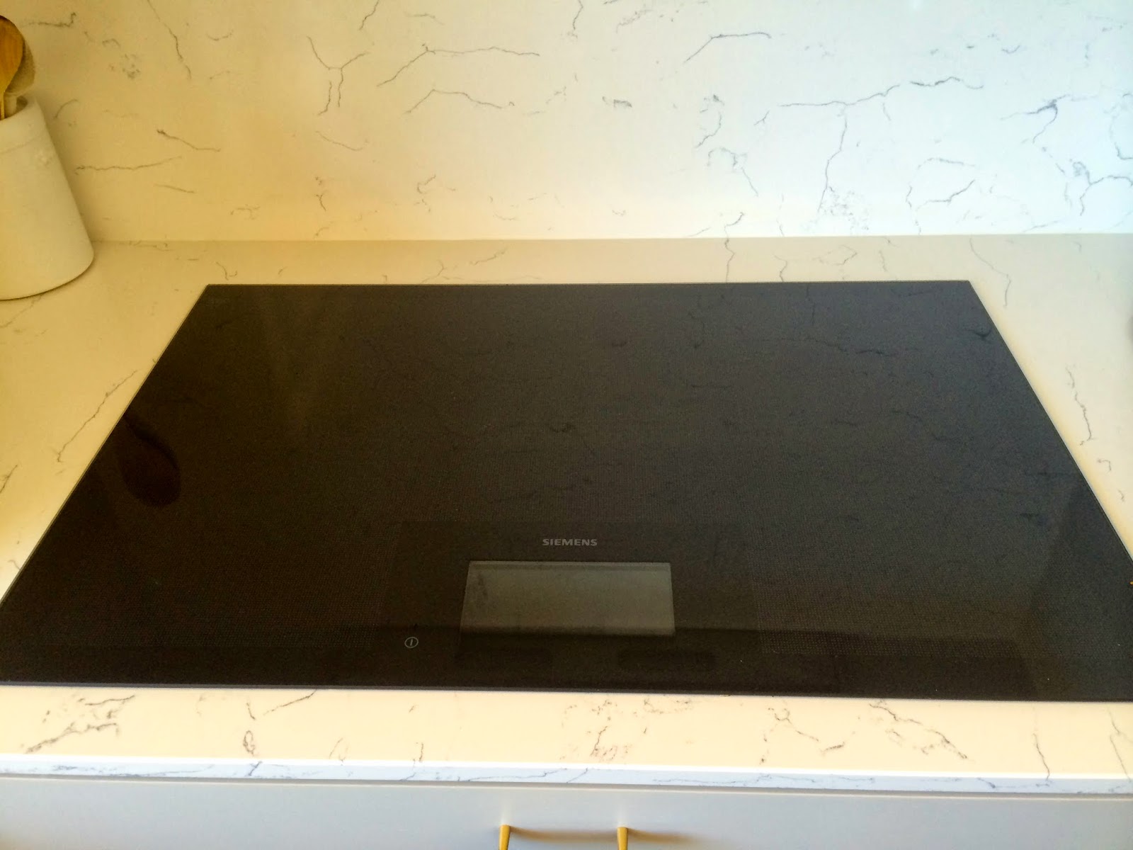 Uncategorized Siemens Kitchen Appliances Reviews adelaide villa the kitchen appliance review siemens neff cooktop is from and an induction model eh875sku11e entire a giant zone so you c