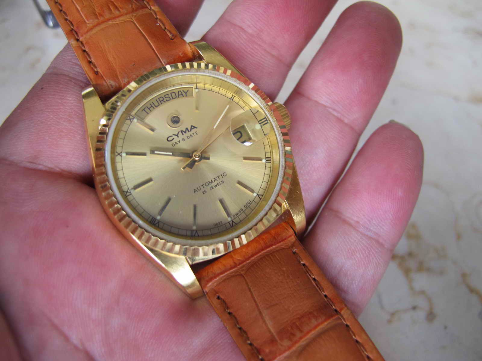 Maximuswatches Jual Beli Jam Tangan Second Baru Original Koleksi Jam Case back ada bagian yang terkelupas tidak terlihat dan tidak mengurangi performa jam CYMA ini Cocok untuk Anda yang sedang mencari jam tangan