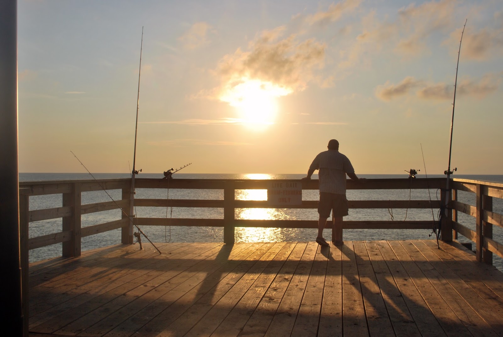Litton's Fishing Lines Outer Banks Pier Fishing for King Mackerel and