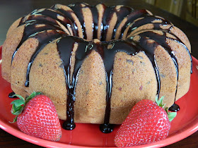 Strawberry Pound Cake