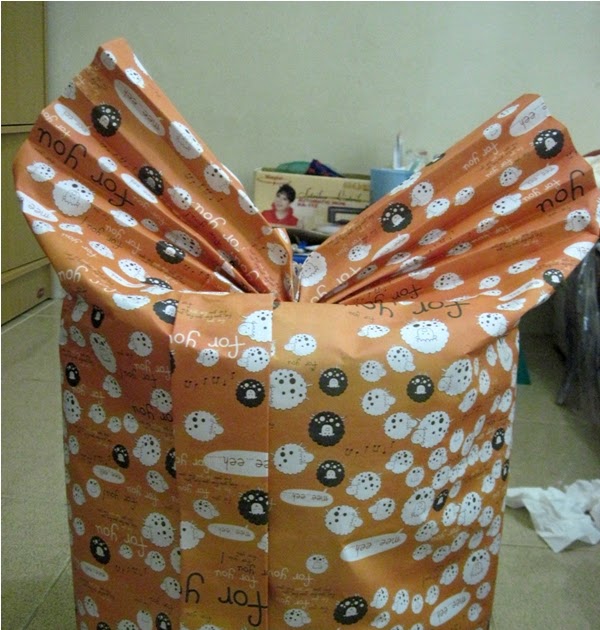 Dunia Kita Kreasi Membungkus Kado Model Kipas