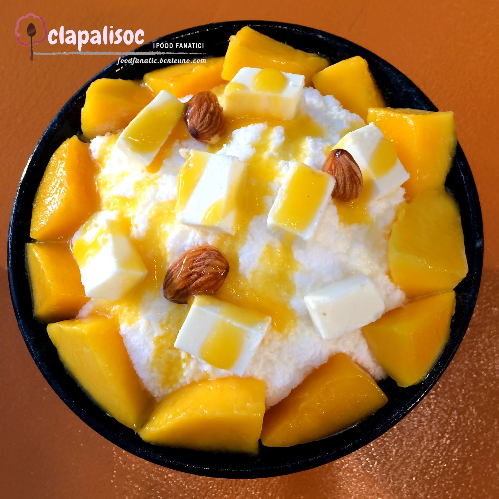 Ice Flower Snow Falling Korean Dessert Cafe Bingsu Place in the South