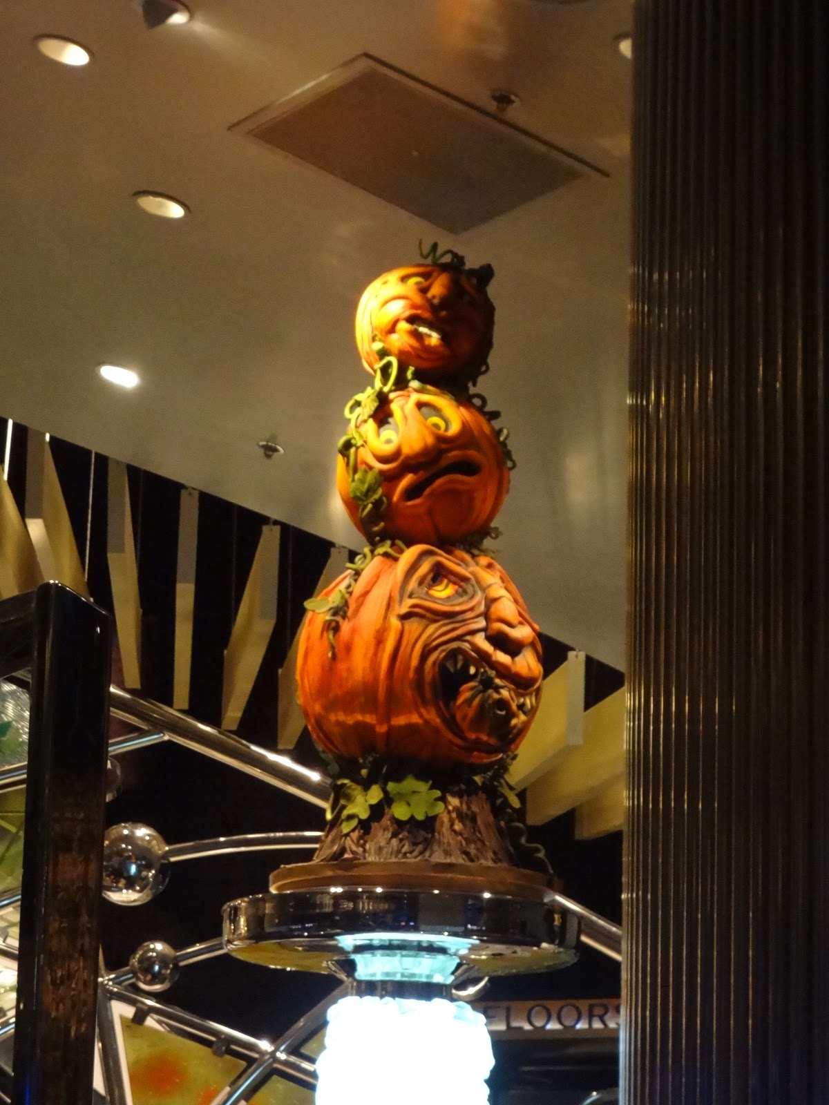 Spooky Scary! Halloween Vegas Style!