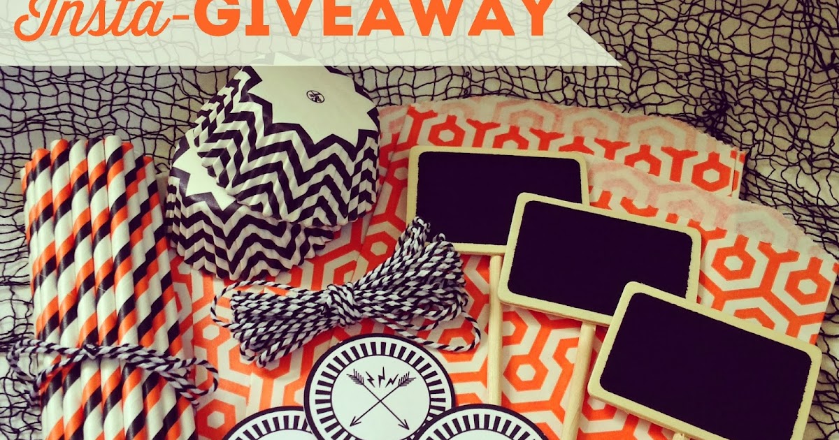 A Pretty Little Party {FREE} Party Supplies