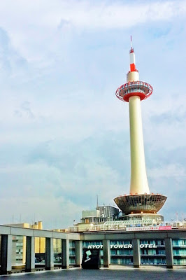 Kyoto Tower viewing platform is located 100 meters above ground www.meheartseoul.blogspot.com | Kyoto Station and Kyoto Tower