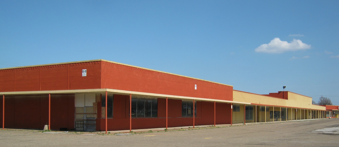 Brady's Bunch of Lorain County Nostalgia Dec 7, 1961 Shoreway Shopping Center Ad