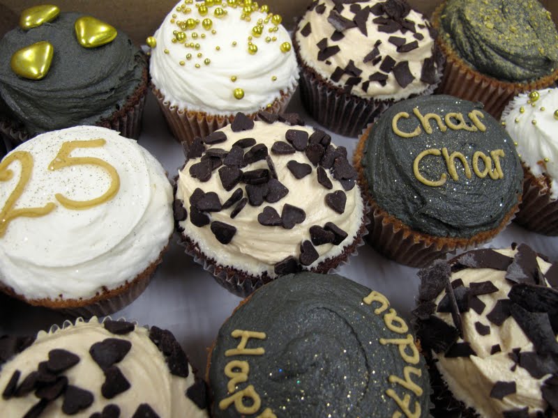 Clip art details Black and gold cupcakes | Crumbs & Doilies News
