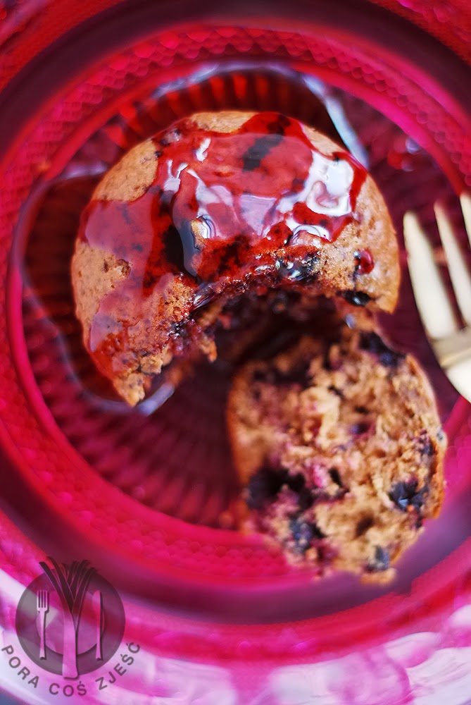 Muffinki z czerwonym winem