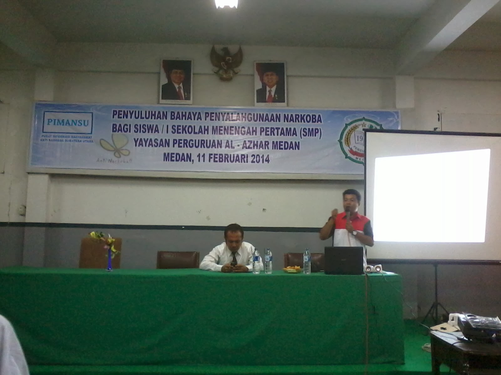 Kreatifitas tanpa Batas Selasa 11 Februari 2014 Perguruan Al Azhar Medan bekerja sama dengan pihak PIMANSU Pusat Informasi masyarakat Anti Narkotika Sumatera Utara melaksanakan