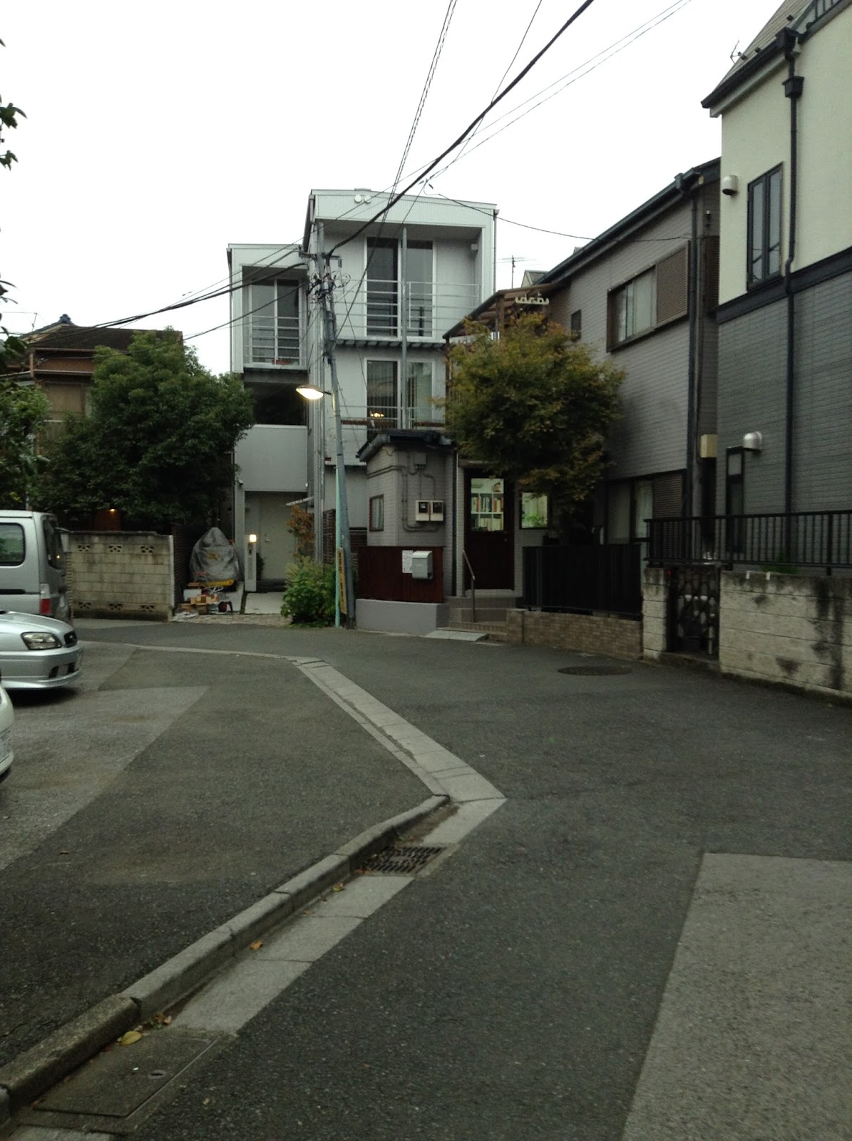 谷根千ワンダースポット Yanesen Wonder Spot へび道 Snake Road