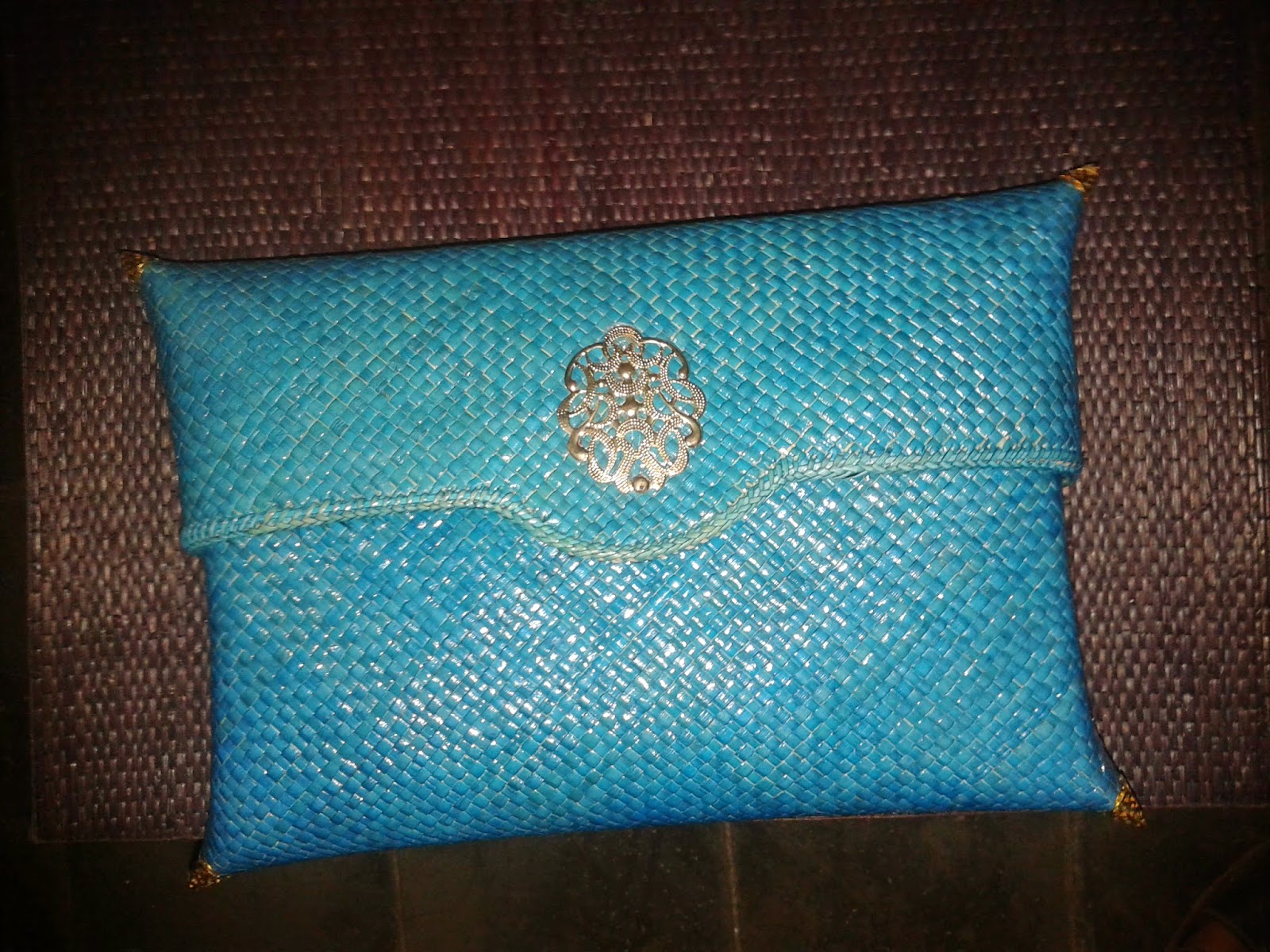 Dompet clutch pandan kerajinan rajapolah Dompet clutch pandan kerajinan rajapolah