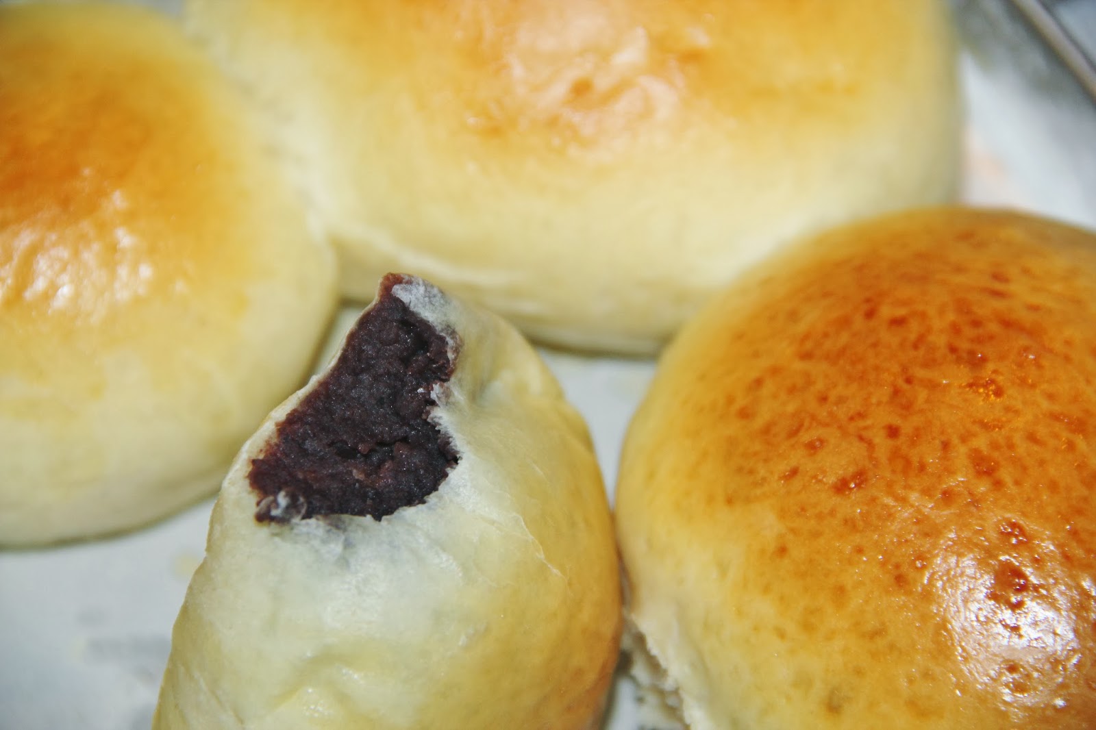 JessKITCHENLab Baked Red Bean Buns (焗豆沙包)