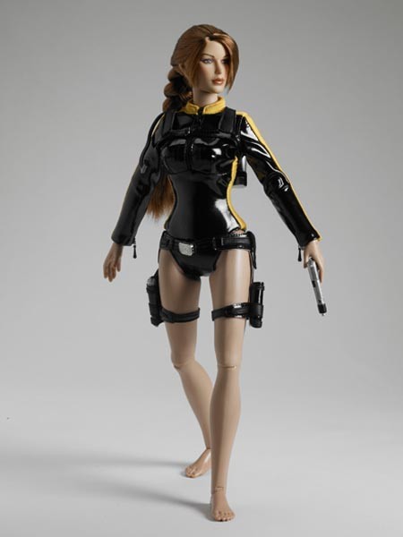 Tomb Raider: Lara Croft Quest to Avalon Tonner Doll