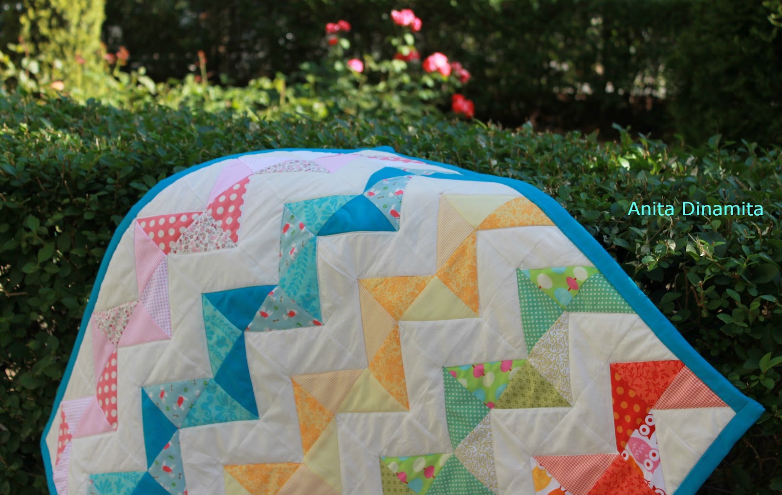 El Taller de AnitaDinamita Colcha en Zig Zag