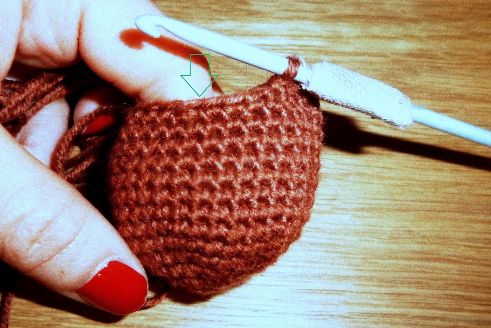 ... Mama Sanchez busy...: Crochet - working doubles in continuous rounds