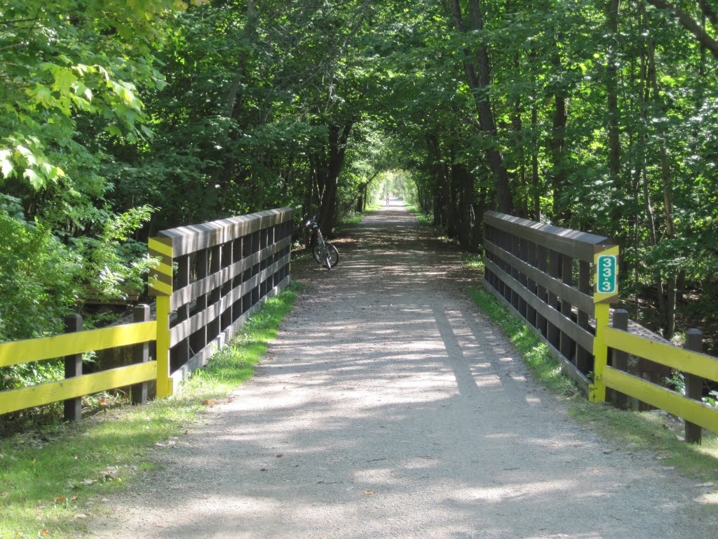 Around Commerce paint creek trail