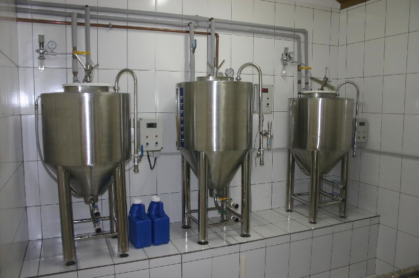 Pousada Quinta da Serra Micro Cerveja Artesanal Wolkenburg Aparador Vintage Segunda Mano Valencia ~ Pousada Quinta da Serra Micro Cerveja Artesanal Wolkenburg