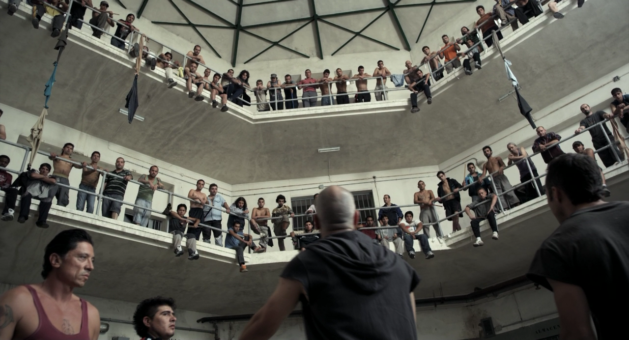 Cinésthesia: Lockdown: "Cell 211"