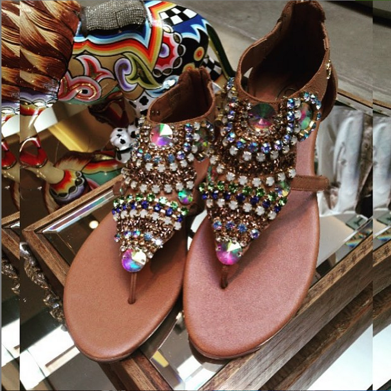 sandálias rasteiras carmen steffens