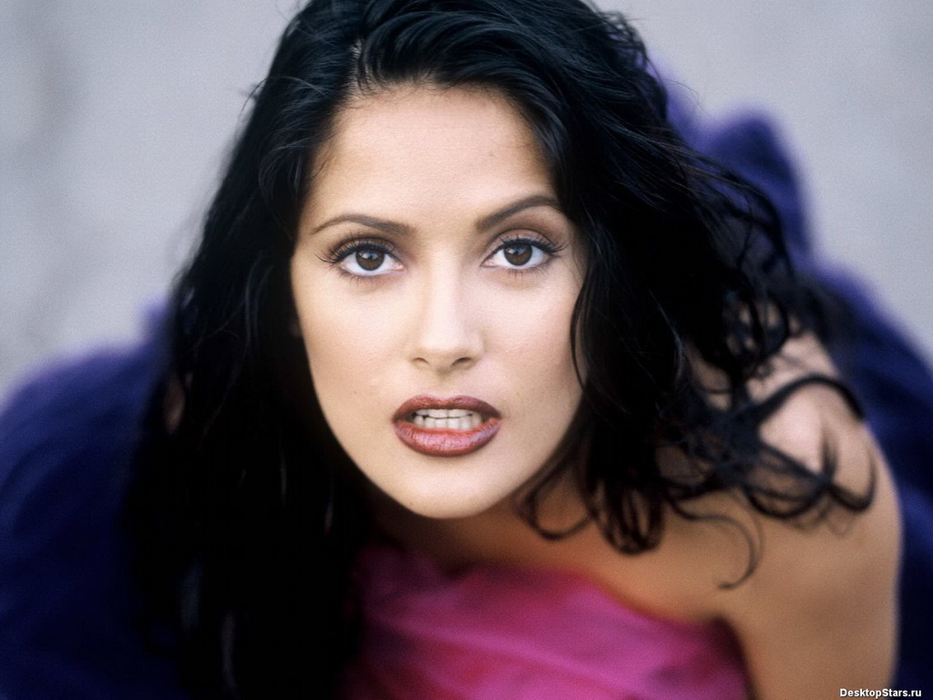 http://4.bp.blogspot.com/-vgYR0JdKwBE/T_QR7U4nt_I/AAAAAAAAB4A/44zbrwsm490/s1600/salma-hayek-hollywood.jpg