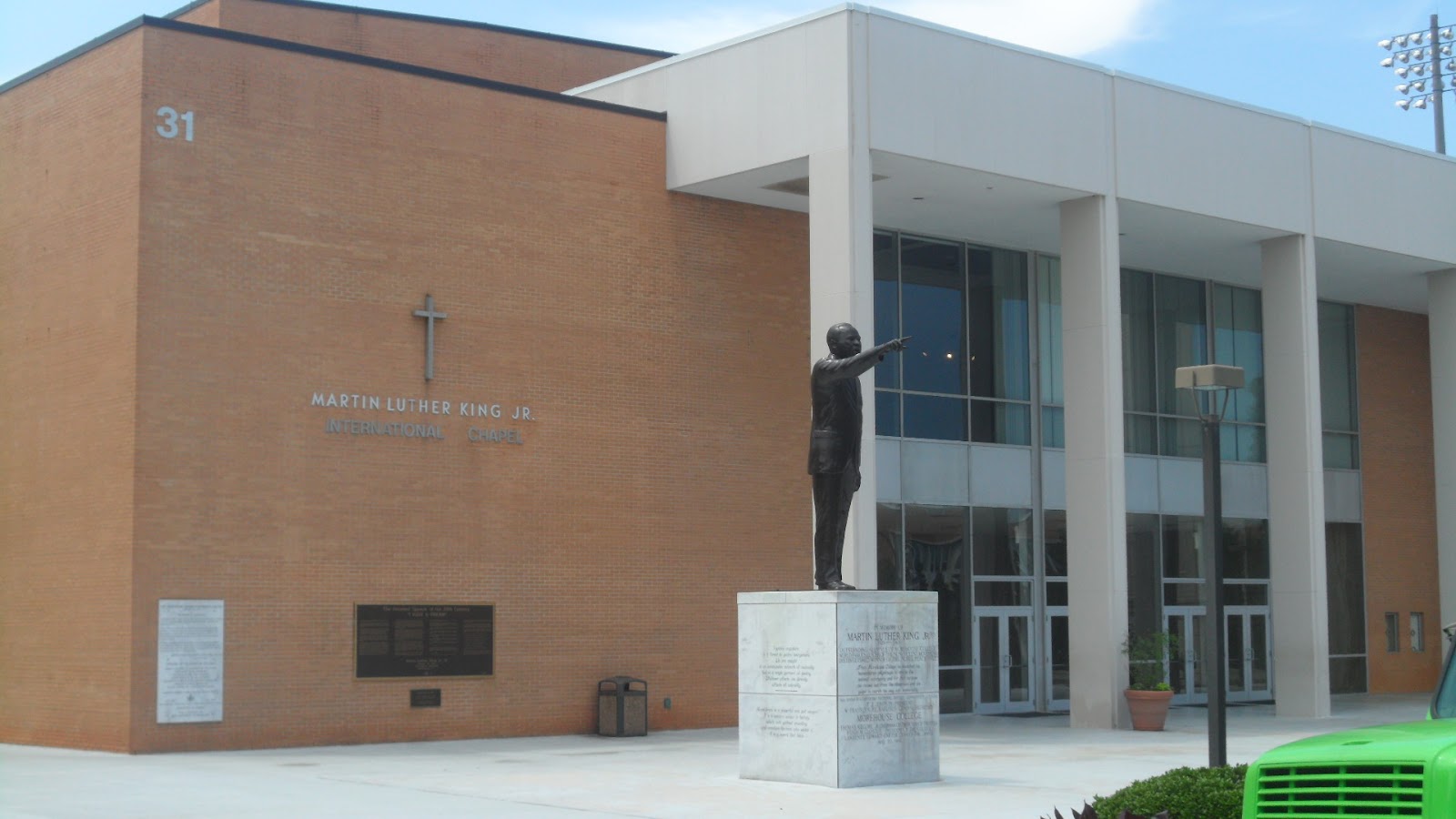 ARRUMA A MALA Tour Morehouse College