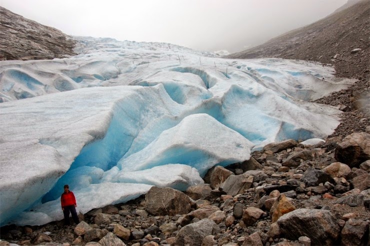 Briksdalsbreen – an Endangered Ice Wonder in Norway Briksdalsbreen – an Endangered Ice Wonder in Norway