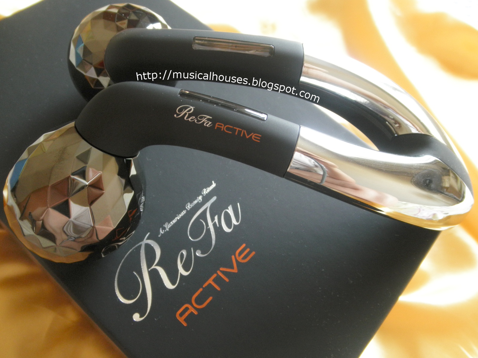 Refa Active Review: Massage Roller for Face and Body - of Faces and Fingers