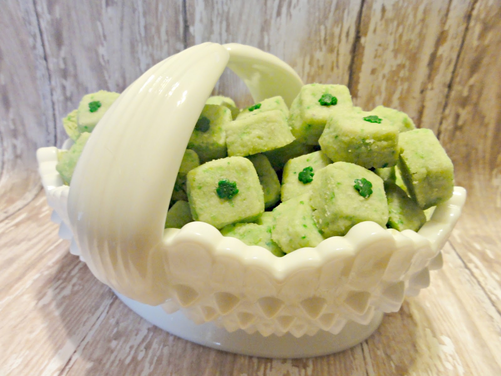 shortbread st patricks day cookies