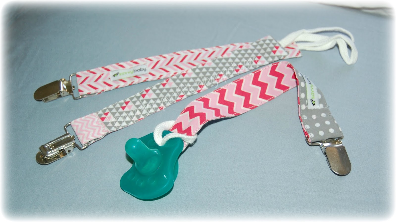 Temporary Waffle SavvyBaby's 3 Pack Pacifier Clips for Girls