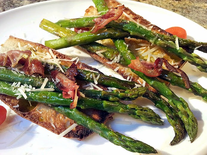 Napa Farmhouse 1885™ Spring Asparagus & Pancetta Bruschetta