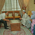 Gambar Tengku Mahkota Kelantan Ziarah Keluarga Dan Pusara Nik Aziz