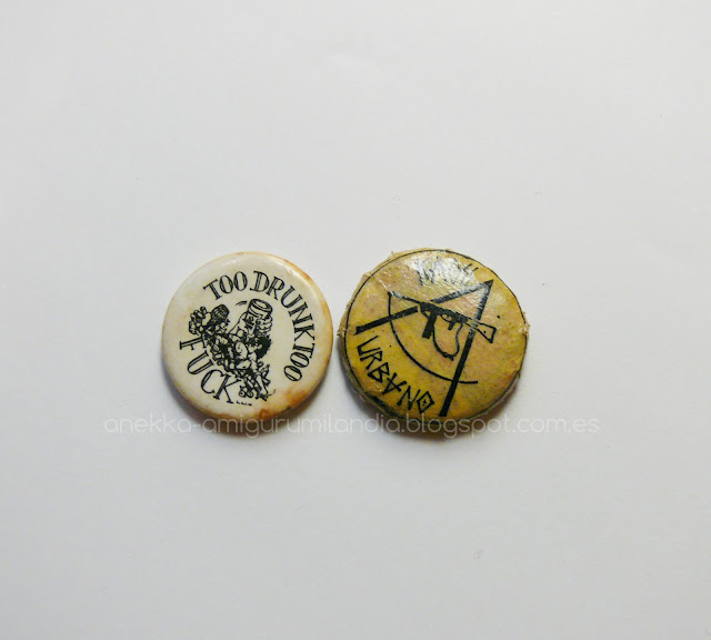 punk pin button vintage