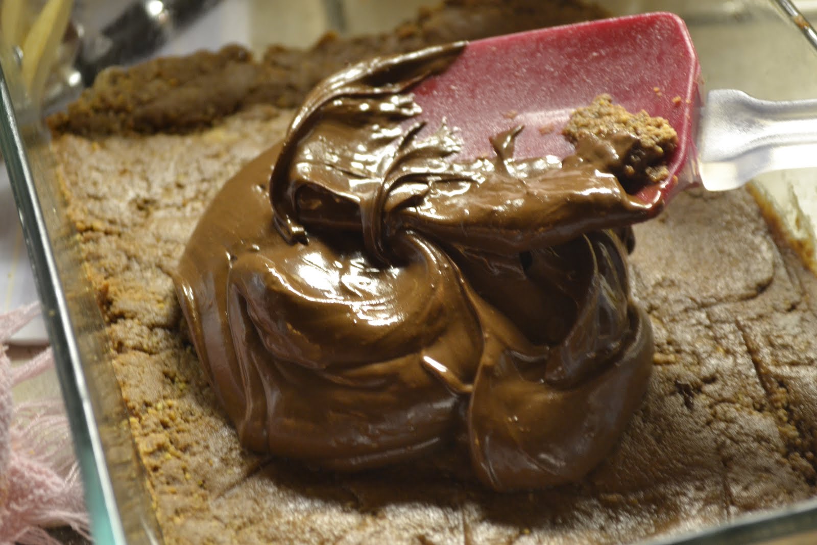 What Katie's Baking Quick and Easy Nutella "Candy Bars"