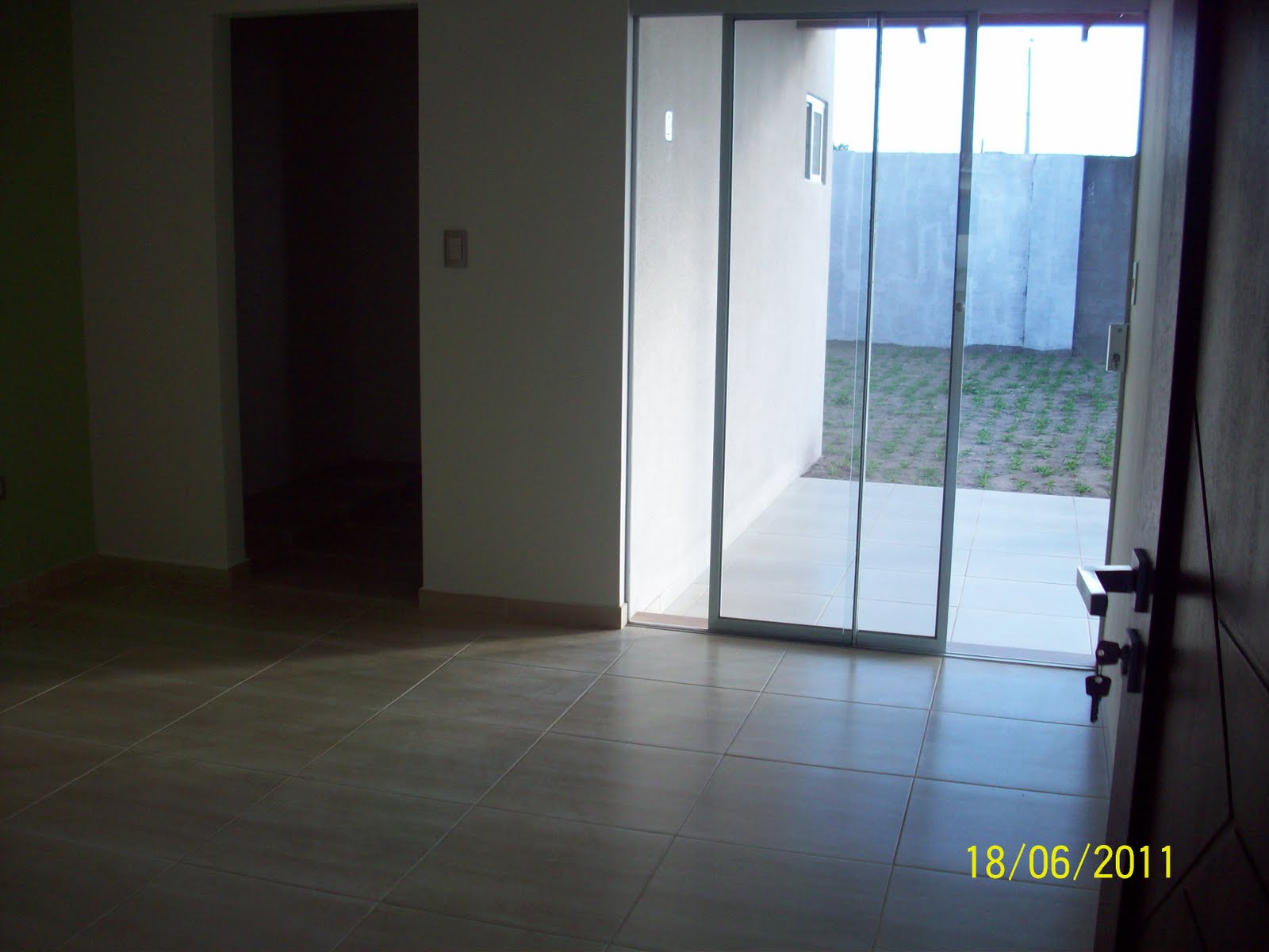 CONDOMINIO SANTA FE: junio 2011