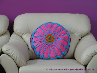 Crochet hexagon cushion cover5