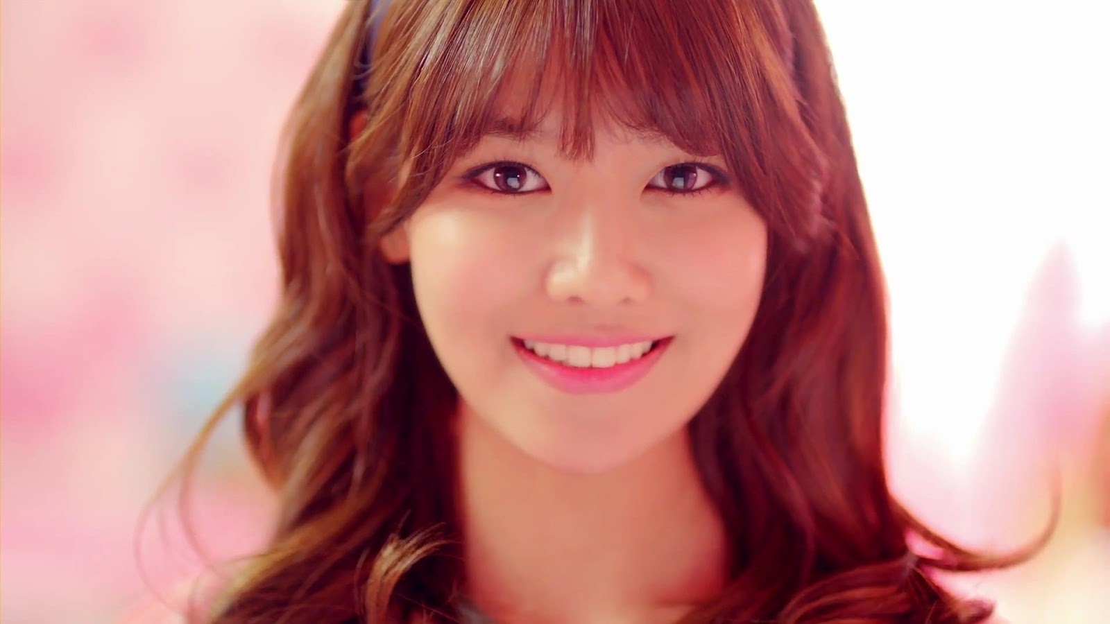 http://4.bp.blogspot.com/-vnWwyohycG0/UNv10izyjRI/AAAAAAAAUiE/bjALB--EbM4/s1600/SNSD+Sooyoung+I+Got+A+Boy+Wallpaper+HD.jpg