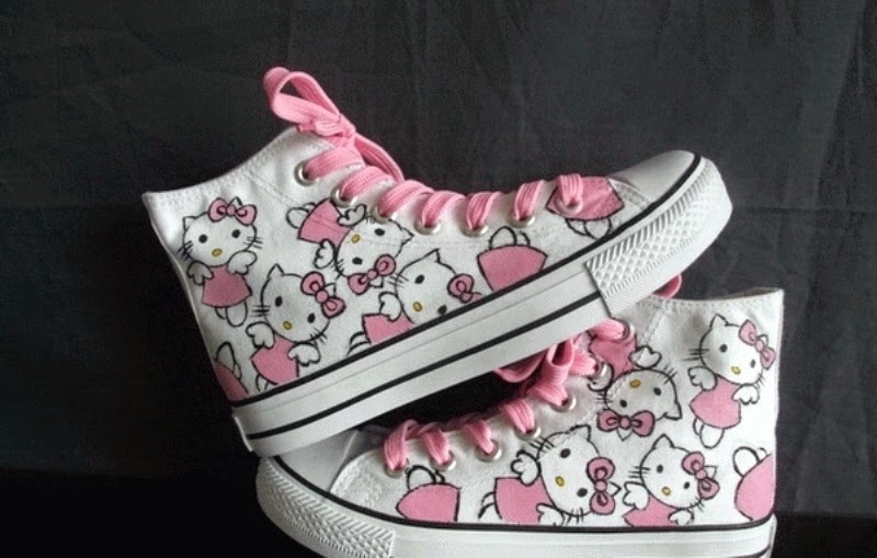 Model sepatu hello kitty anak lucu terbaru Model sepatu hello kitty anak lucu terbaru