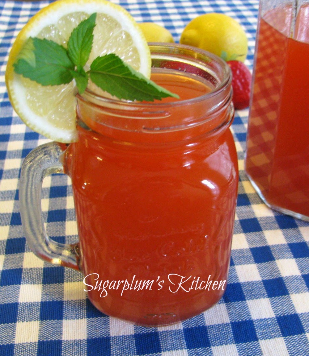 Sugarplum's Kitchen Strawberry Lemonade