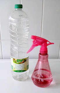 Vinegar as kitchen cleaner