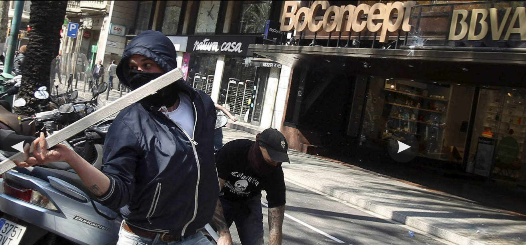 Imágenes 29M, Lo que muestra las fotos de los periódicos y lo que no Imágenes 29M, Lo que muestra las fotos de los periódicos y lo que no